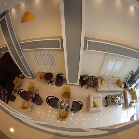Hotel Tirago Addisz-Abeba Kültér fotó